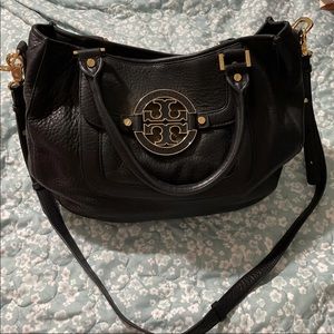 Absolutely stunning black leather Tory Burch purse